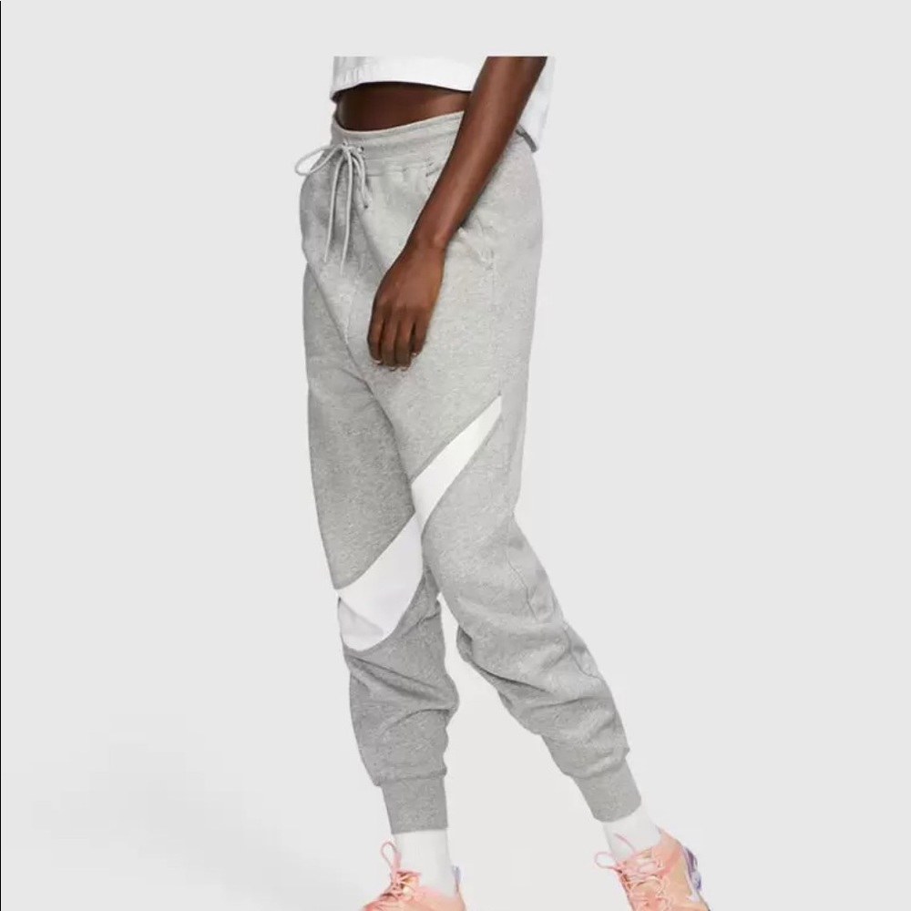 Nike Swoosh Fleece Joggers